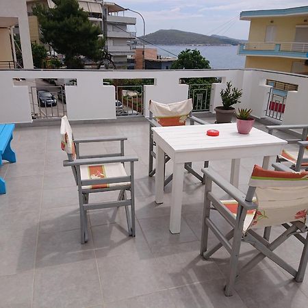 Villa Kostian Sarandë Exterior foto